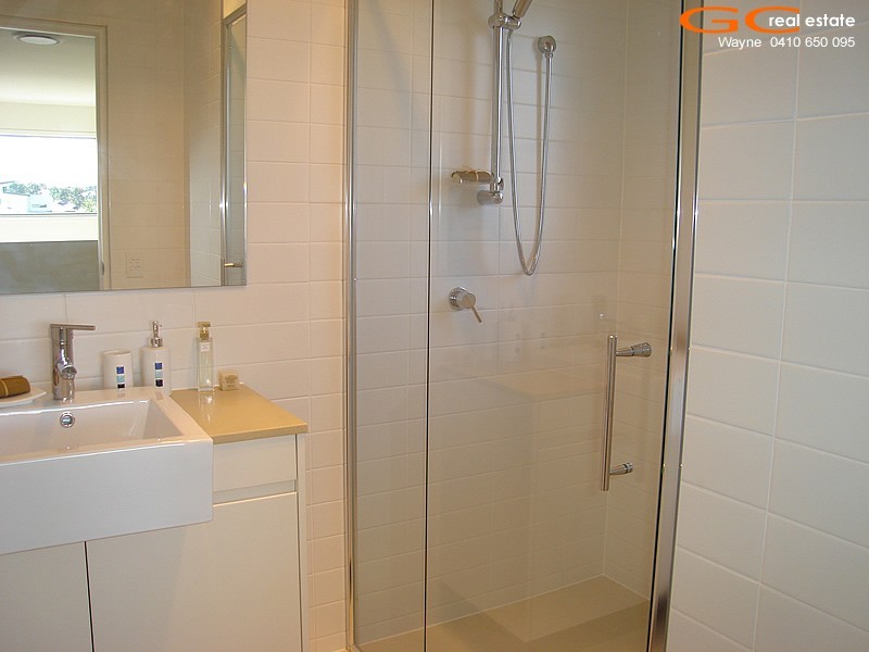 3 Ruthenium Court, Hope Island QLD 4212