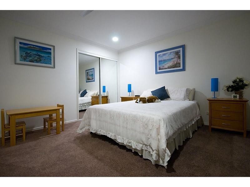 98 Sundance Way, Runaway Bay QLD 4216