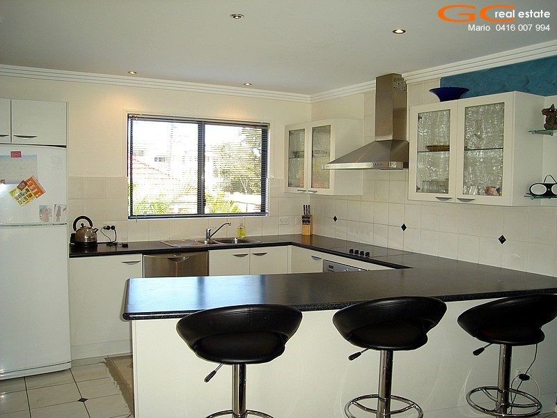 1/5 Taylor Street, Biggera Waters QLD 4216