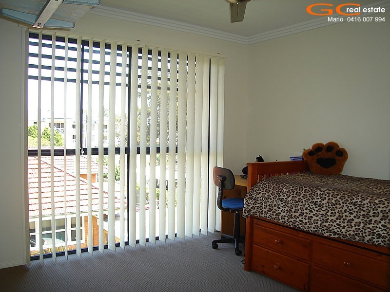 1/5 Taylor Street, Biggera Waters QLD 4216