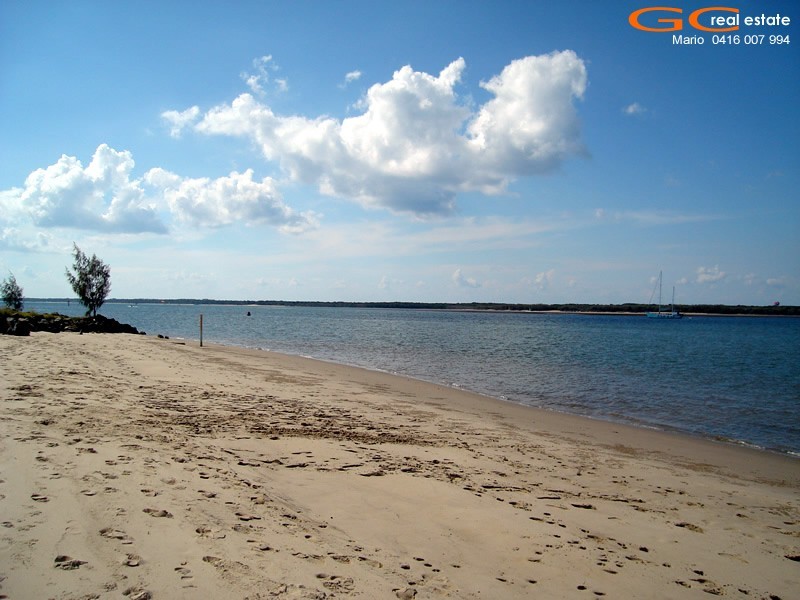 1/5 Taylor Street, Biggera Waters QLD 4216