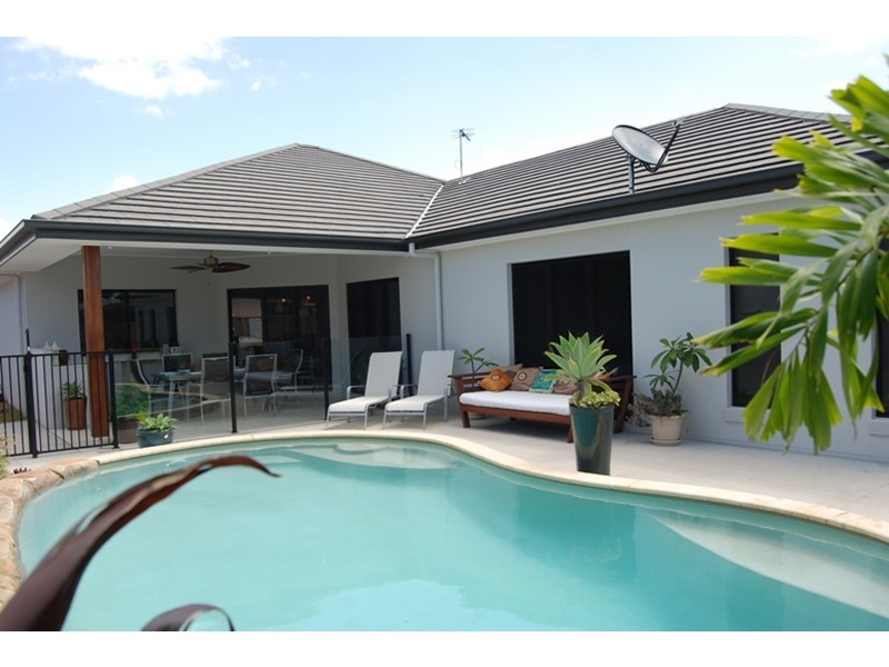 20 Iridium Drive, Hope Island QLD 4212