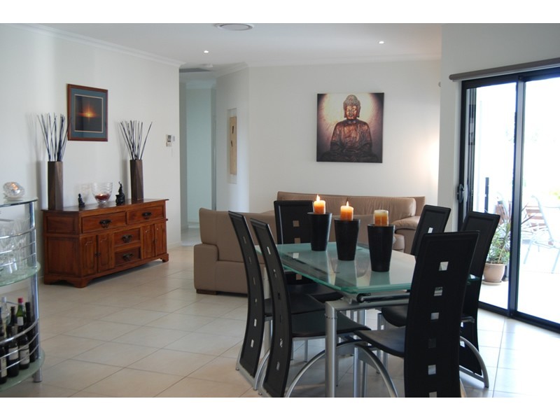 20 Iridium Drive, Hope Island QLD 4212