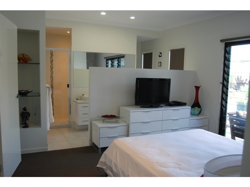 20 Iridium Drive, Hope Island QLD 4212