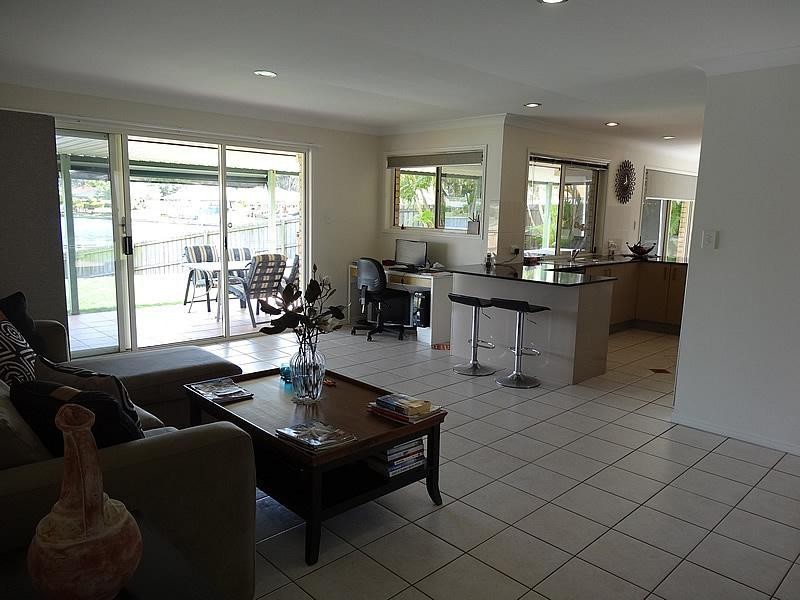 5 Lefroy Drive, Coombabah QLD 4216