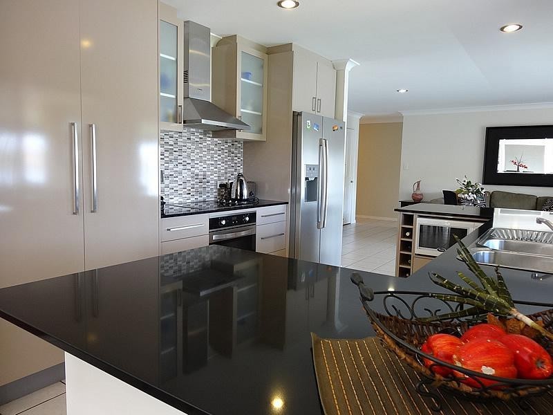 5 Lefroy Drive, Coombabah QLD 4216