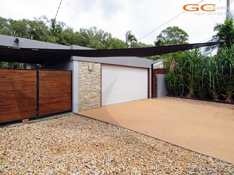 63 Nalkari Street, Coombabah QLD 4216