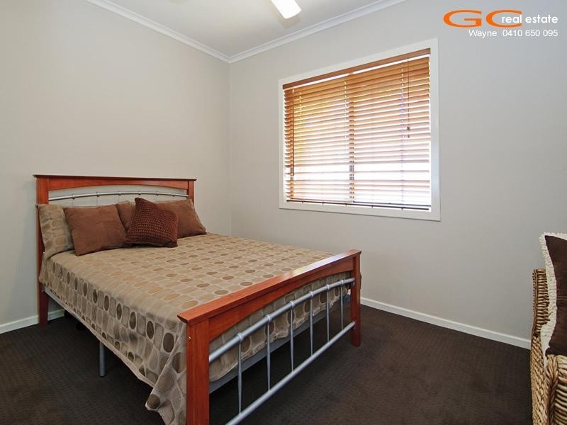 63 Nalkari Street, Coombabah QLD 4216