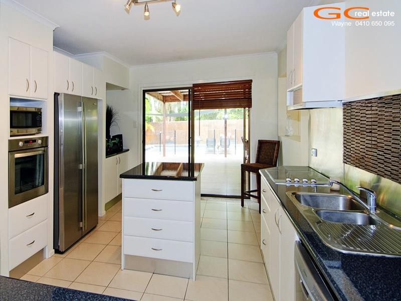 63 Nalkari Street, Coombabah QLD 4216