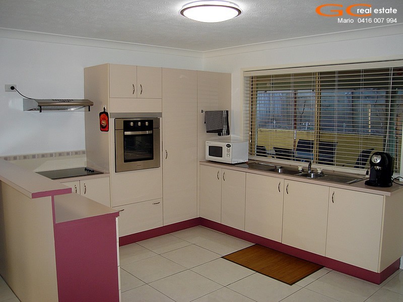 49/469 Pine Ridge Road, Runaway Bay QLD 4216