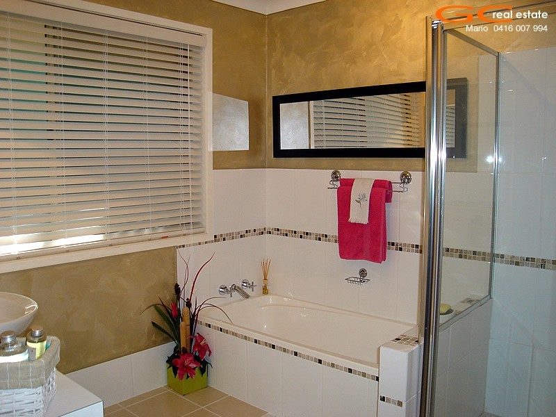 49/469 Pine Ridge Road, Runaway Bay QLD 4216