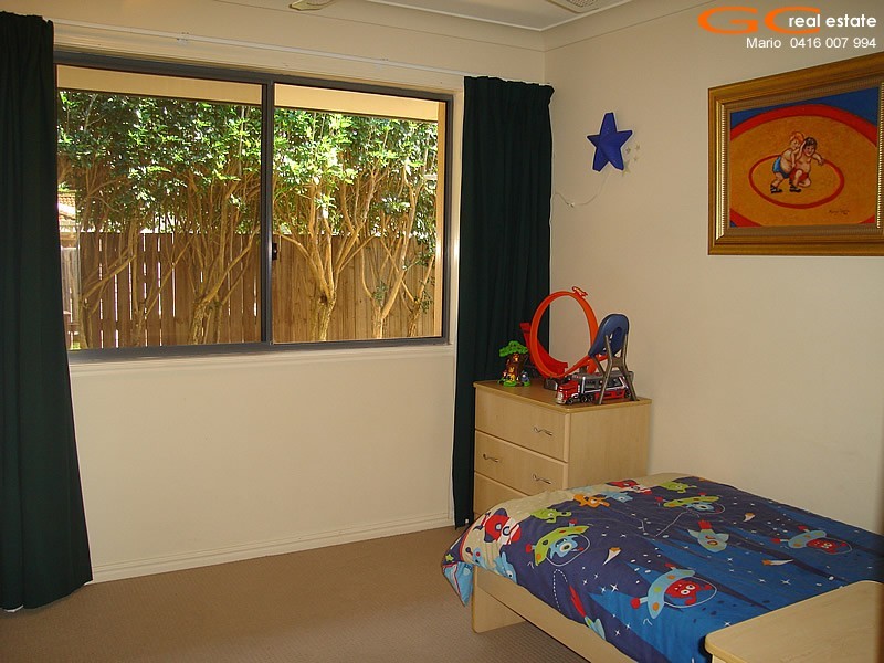 17 Shinnecock Close, Hope Island QLD 4212