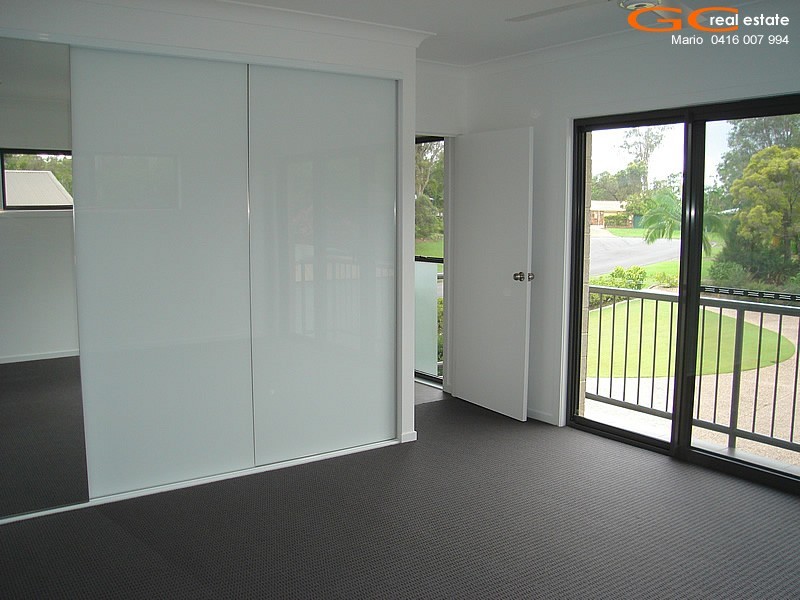 40 Careel Close, Helensvale QLD 4212