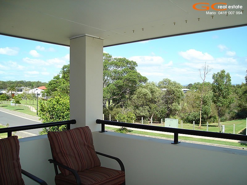 11 Torrevella Vista, Coombabah QLD 4216