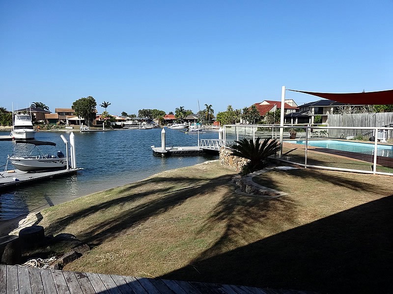 3 Shute Court, Paradise Point QLD 4216