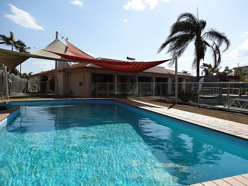 3 Shute Court, Paradise Point QLD 4216