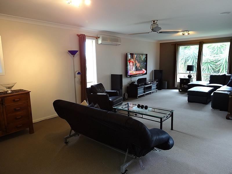 3 Heather Drive, Upper Coomera QLD 4209