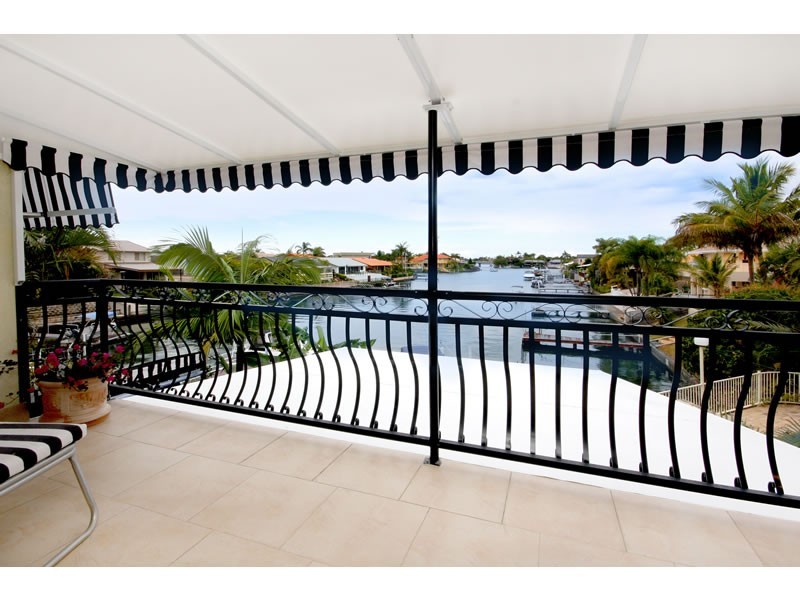 30 Cockleshell Court, Runaway Bay QLD 4216