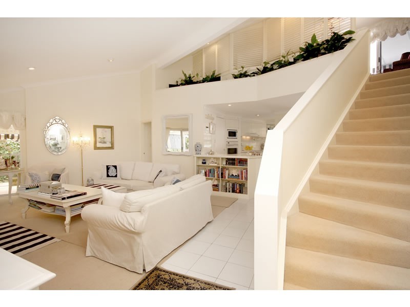 30 Cockleshell Court, Runaway Bay QLD 4216