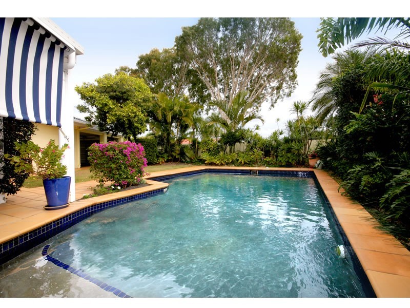 30 Cockleshell Court, Runaway Bay QLD 4216