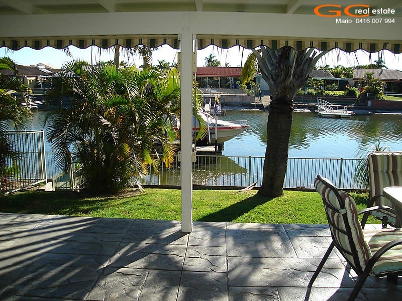 9 Nautilus Place, Biggera Waters QLD 4216