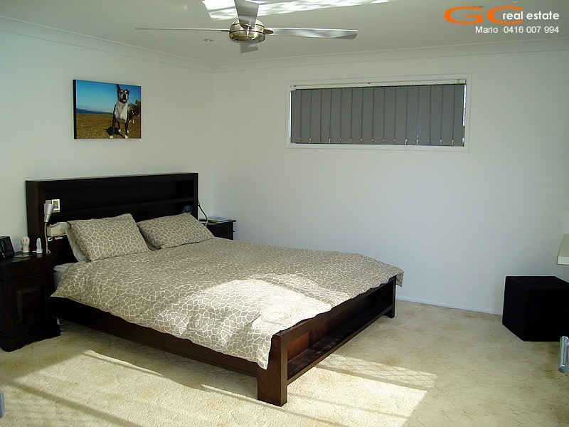 9 Nautilus Place, Biggera Waters QLD 4216