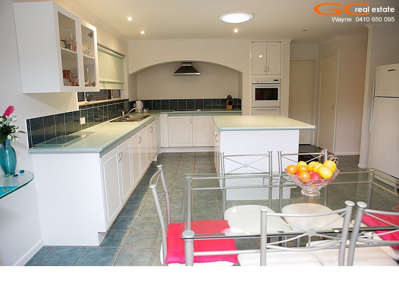 52 Columbus Drive, Hollywell QLD 4216