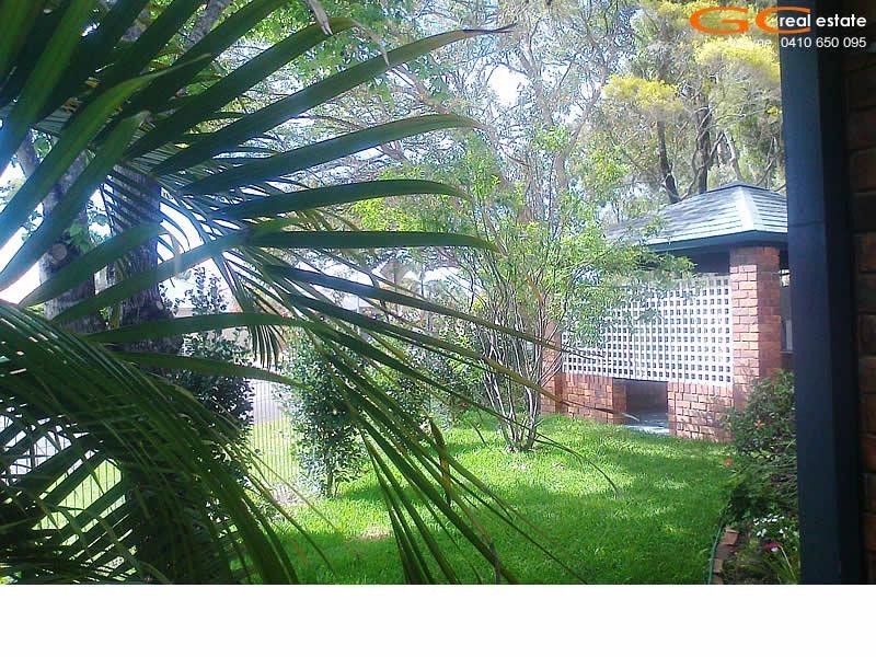 52 Columbus Drive, Hollywell QLD 4216