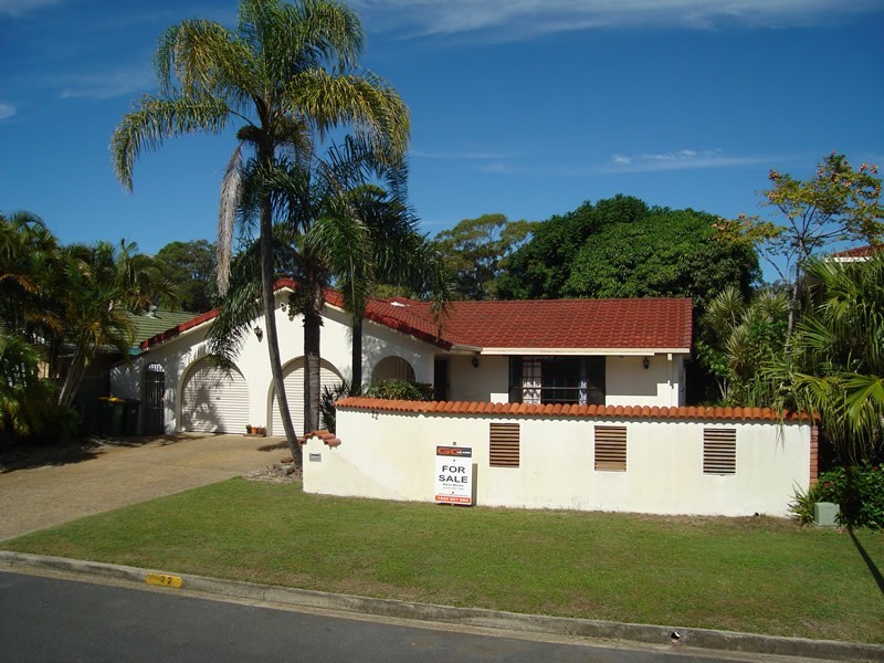 22 Sundown Drive, Paradise Point QLD 4216