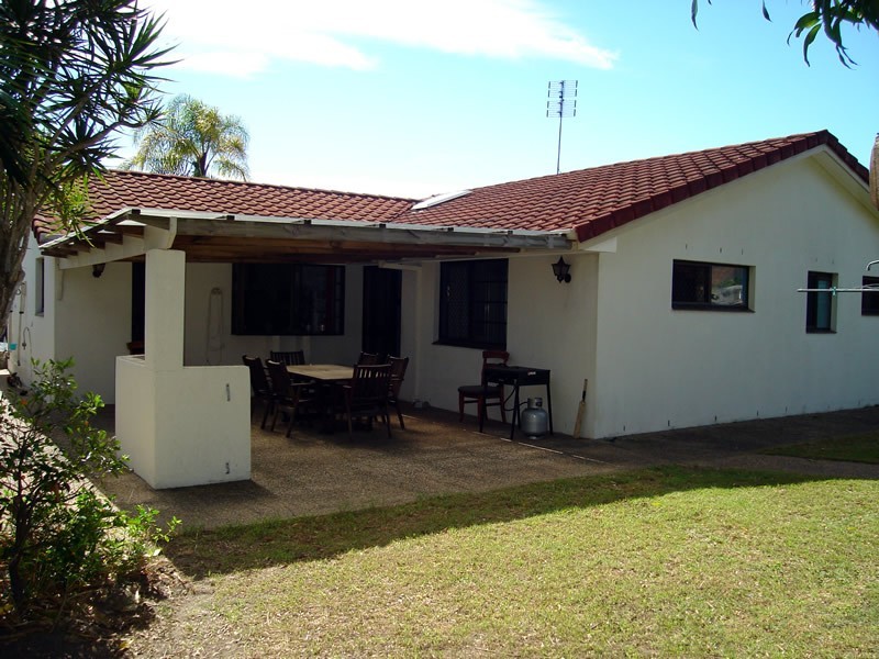 22 Sundown Drive, Paradise Point QLD 4216