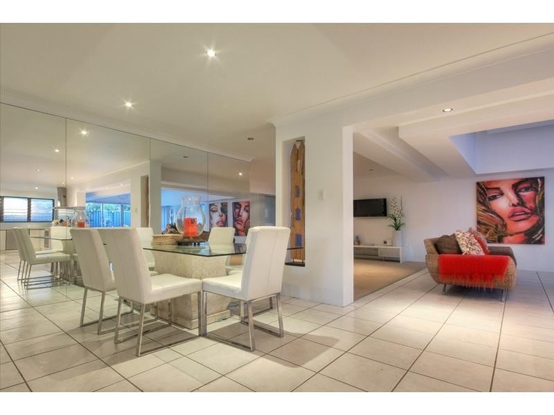 5 Torio Place, Runaway Bay QLD 4216