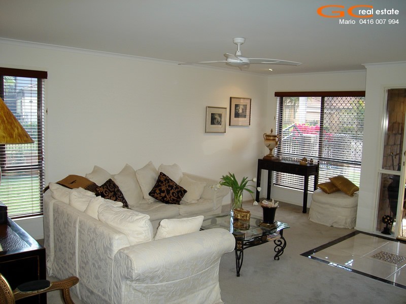 34 Shinnecock Close, Hope Island QLD 4212