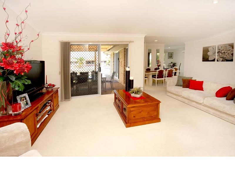 70 Limetree Parade, Runaway Bay QLD 4216