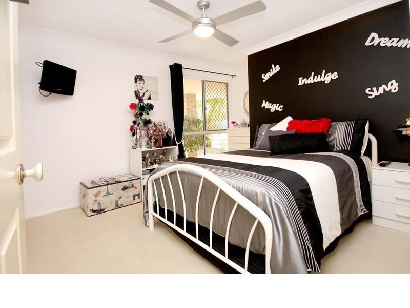 70 Limetree Parade, Runaway Bay QLD 4216