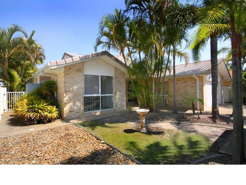 70 Limetree Parade, Runaway Bay QLD 4216