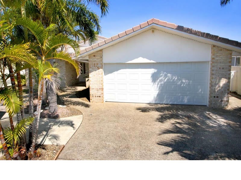 70 Limetree Parade, Runaway Bay QLD 4216