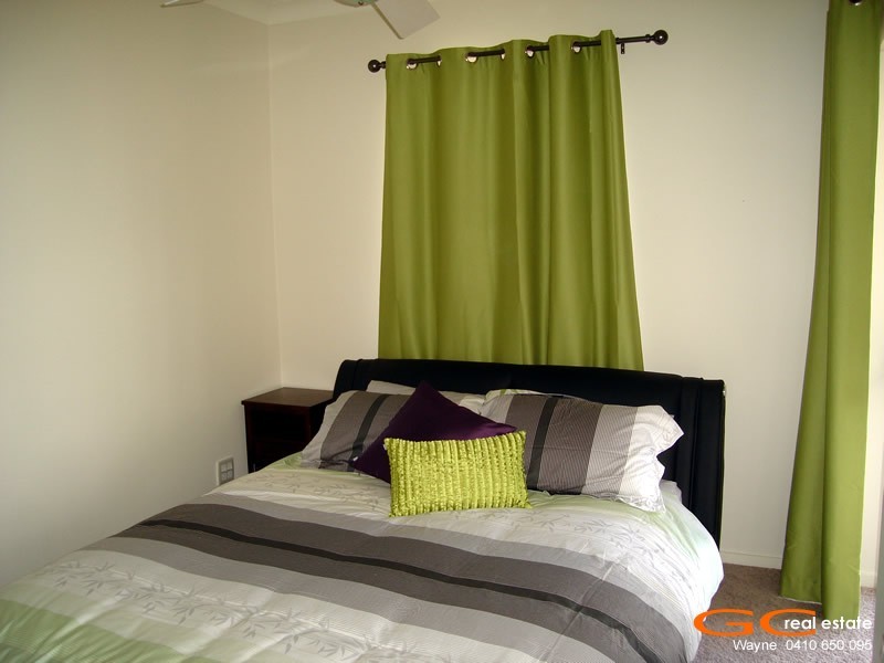 9/12 Canal Avenue, Runaway Bay QLD 4216