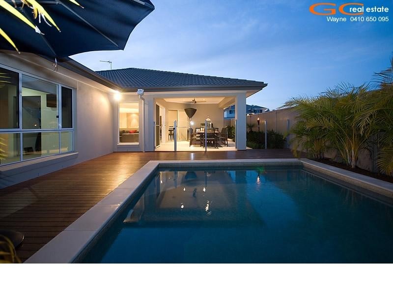 29 Rhodium Crescent, Hope Island QLD 4212
