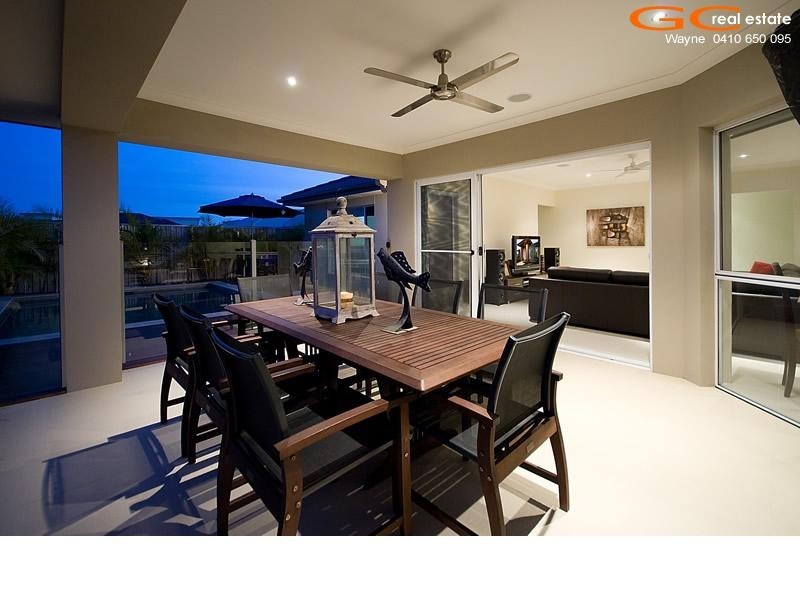 29 Rhodium Crescent, Hope Island QLD 4212