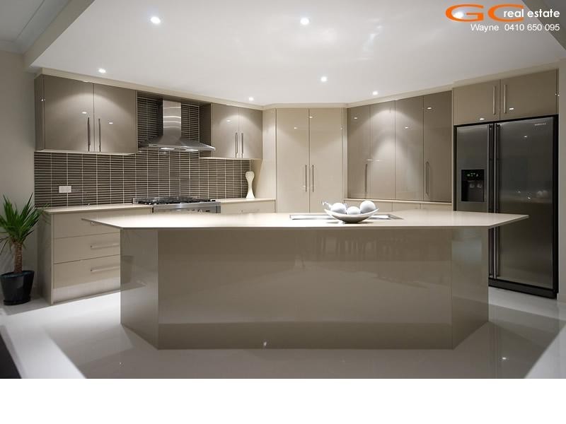 29 Rhodium Crescent, Hope Island QLD 4212