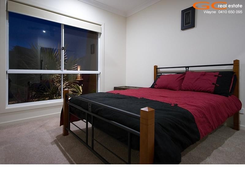 29 Rhodium Crescent, Hope Island QLD 4212