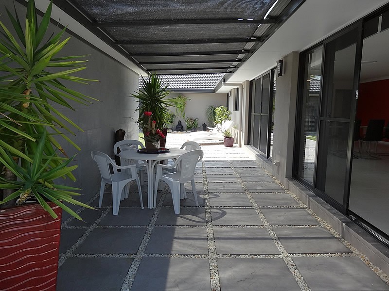 16 Dobell Avenue, Paradise Point QLD 4216