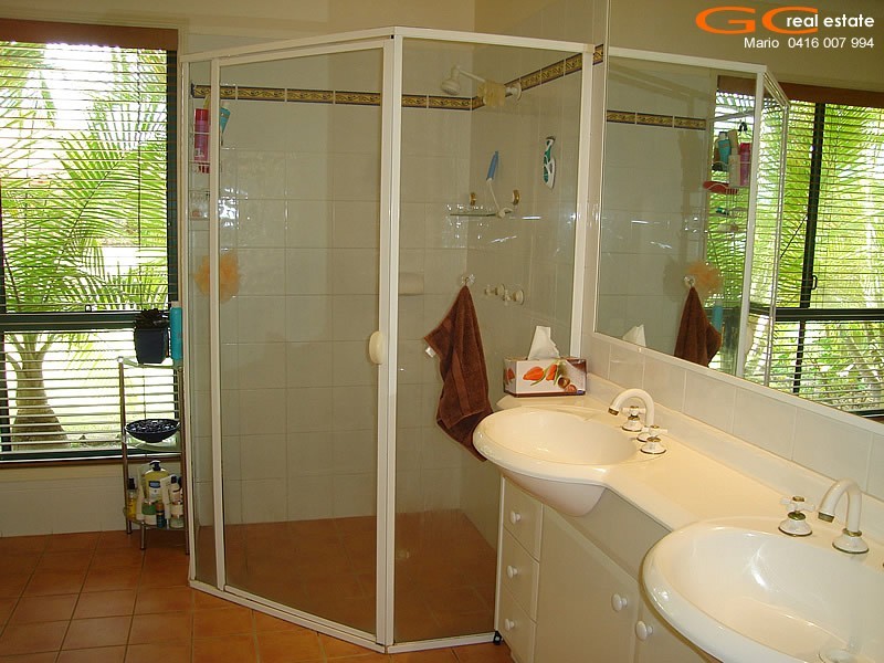 19 Grande Terrace, Monterey Keys QLD 4212