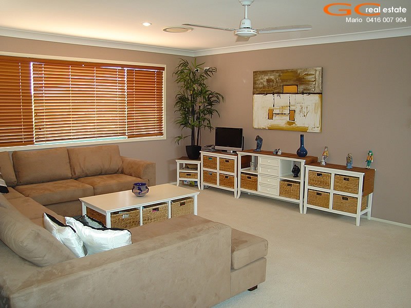 19 Grande Terrace, Monterey Keys QLD 4212