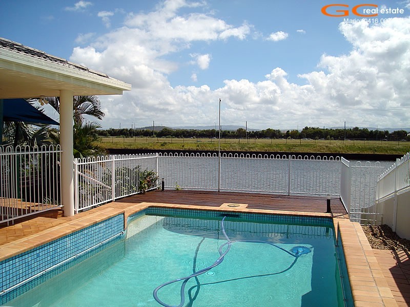 64 Anchorage Way, Runaway Bay QLD 4216