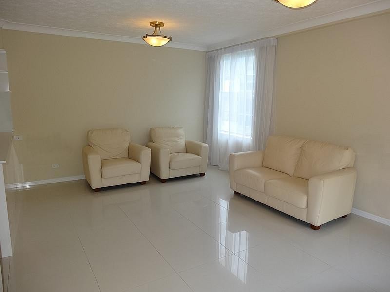 11/130 Marine Parade, Southport QLD 4215