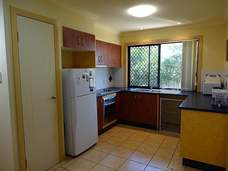 1/3 Margaroola Avenue, Biggera Waters QLD 4216