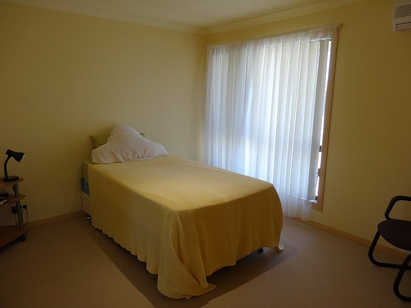 1/3 Margaroola Avenue, Biggera Waters QLD 4216