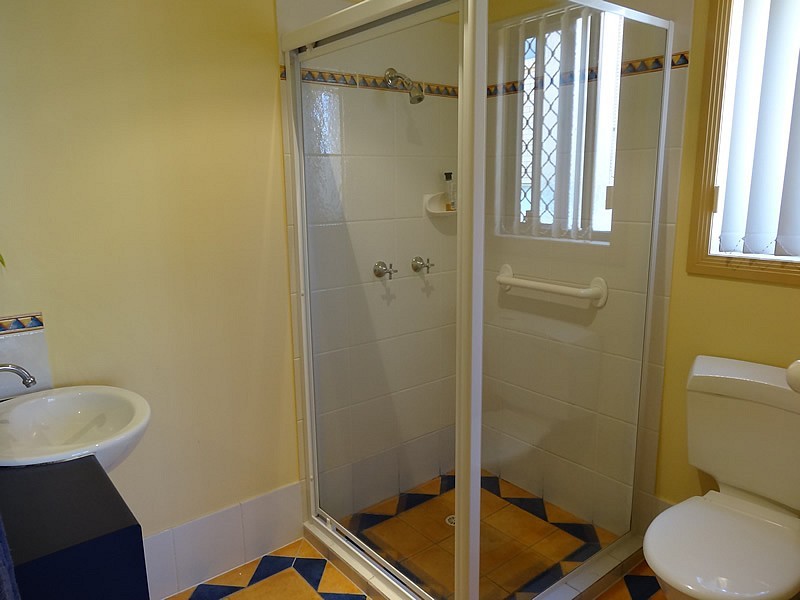 1/3 Margaroola Avenue, Biggera Waters QLD 4216