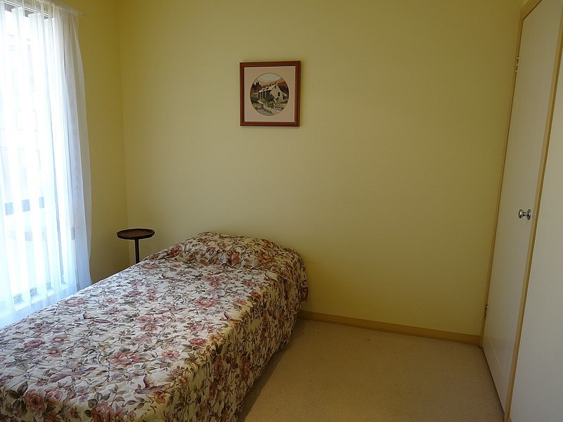 1/3 Margaroola Avenue, Biggera Waters QLD 4216